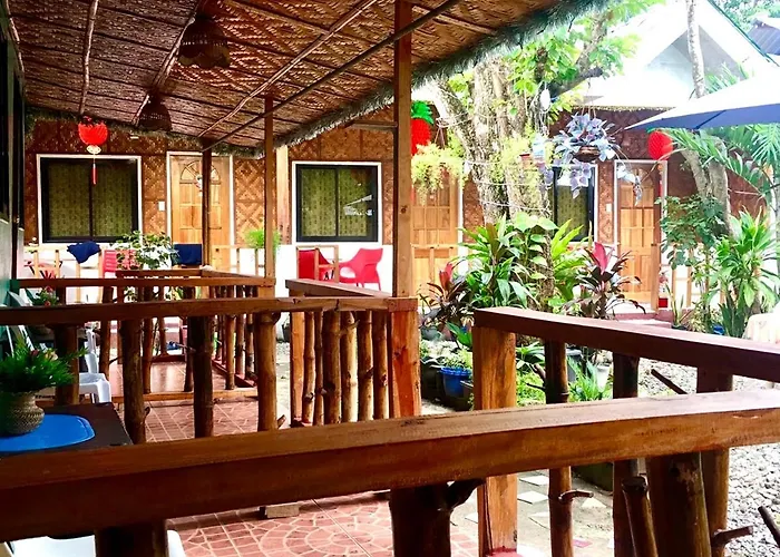 Domos Native Guest House